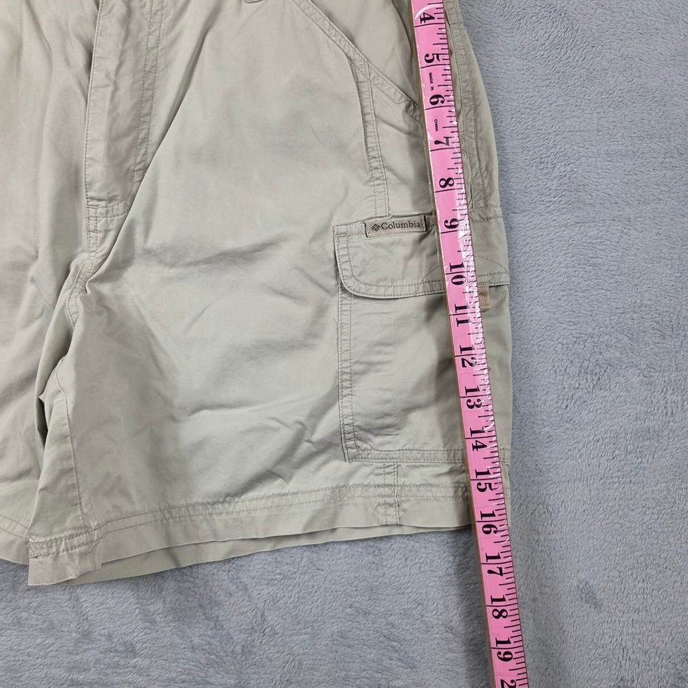Columbia Cargo Shorts Womens Medium Tan Khaki Excellent Hiking Outdoor Cotton - Picture 7 of 8